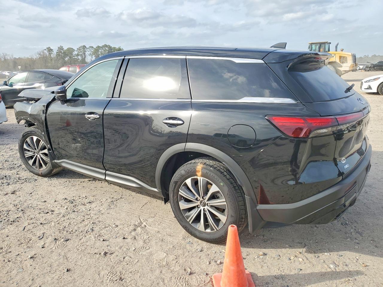 2025 Infiniti Qx60 Pure - Image 2