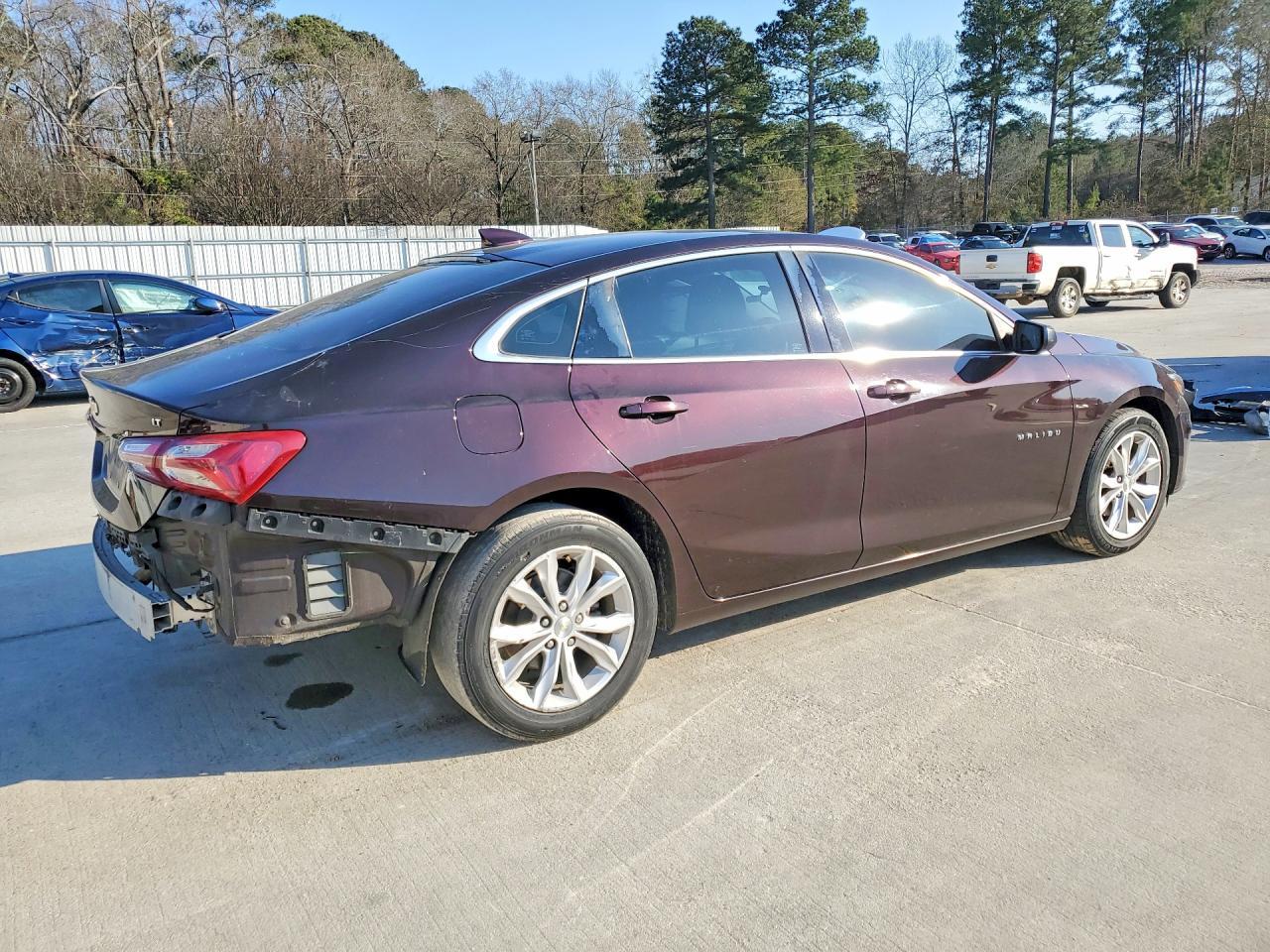 2020 Chevrolet Malibu Lt - Фото 3