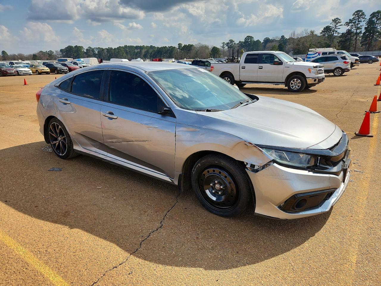 2019 Honda Civic Sport - Фото 4