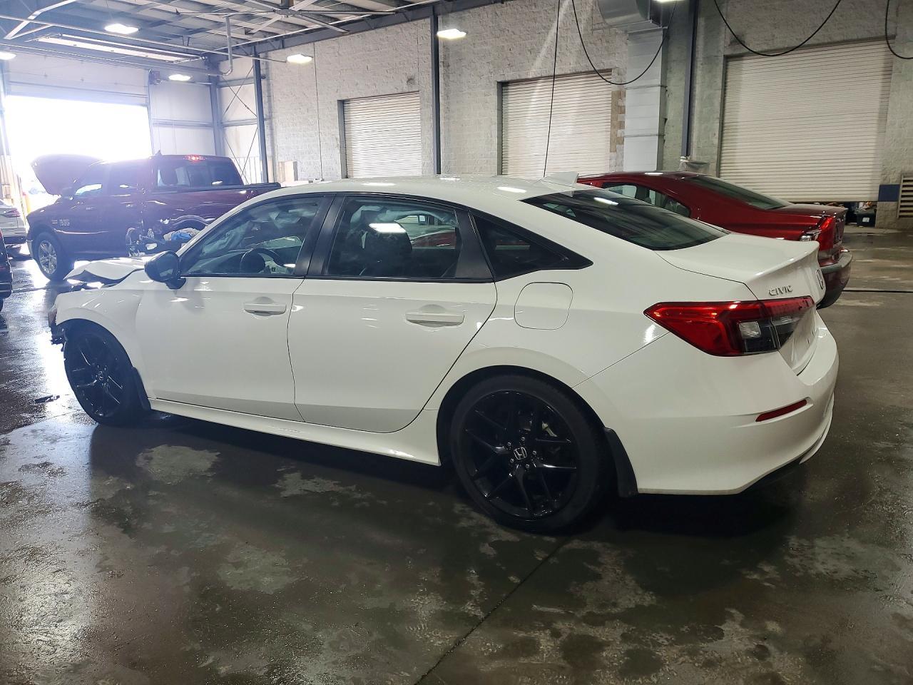 2023 Honda Civic Sport - Фото 2