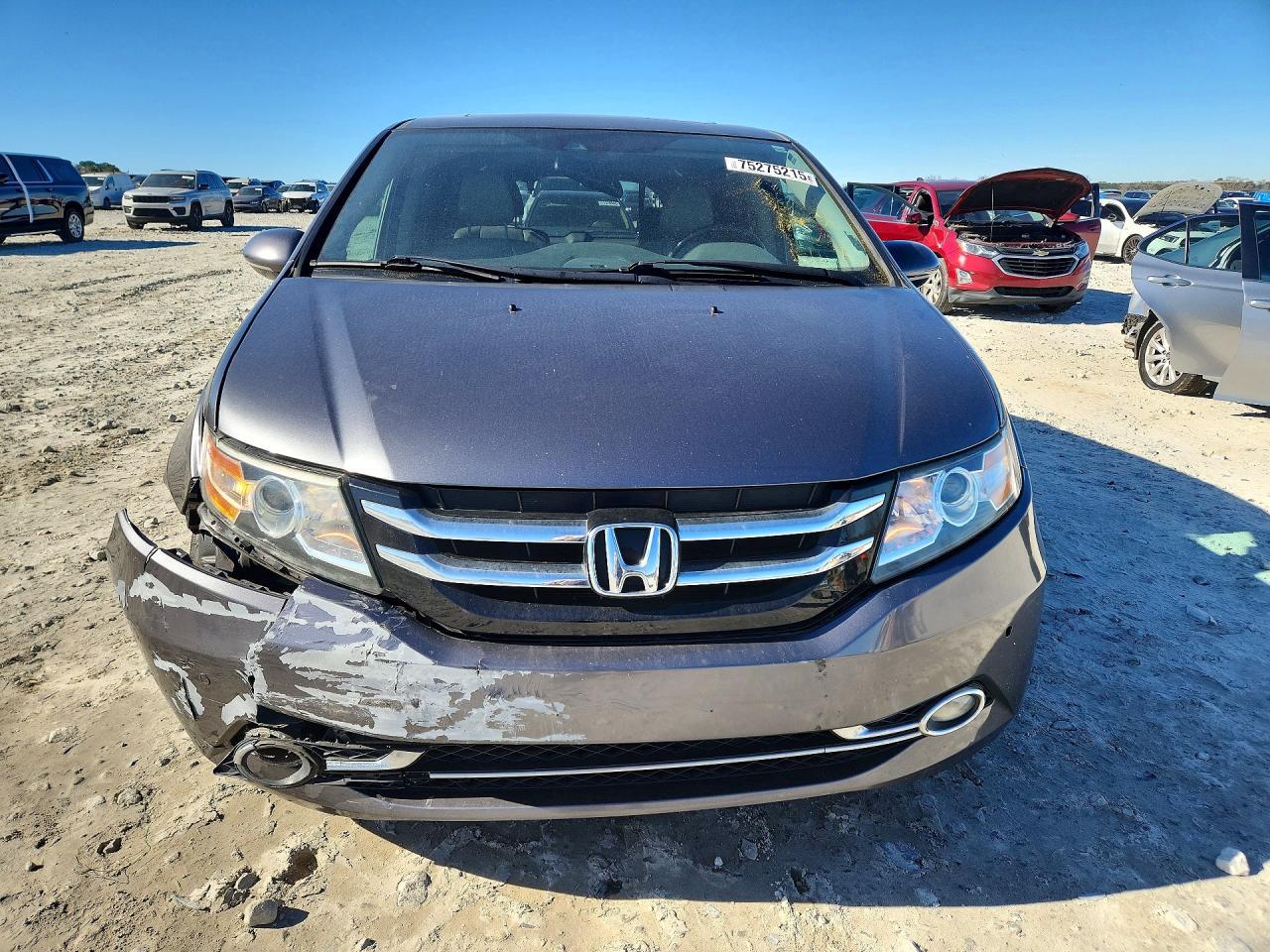 2014 Honda Odyssey Touring - Image 5