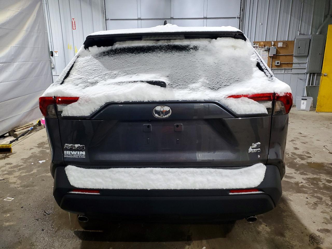 2024 Toyota Rav4 Le - Image 6