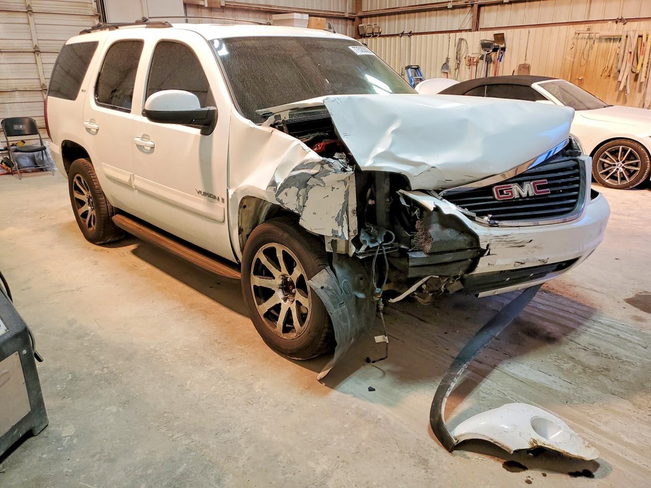 2007 GMC Yukon - Фото 4