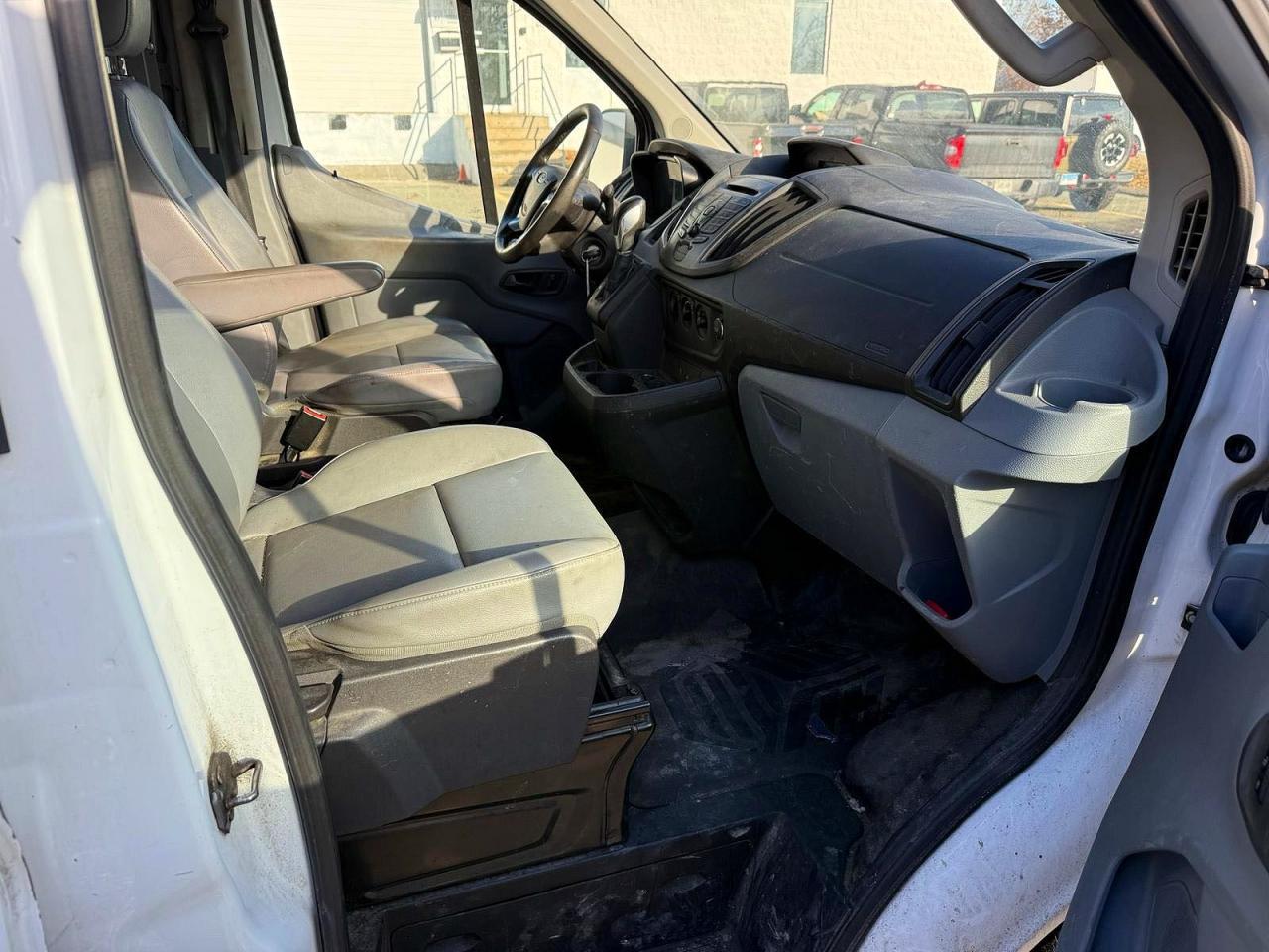 2016 Ford Transit T-250 - Фото 5