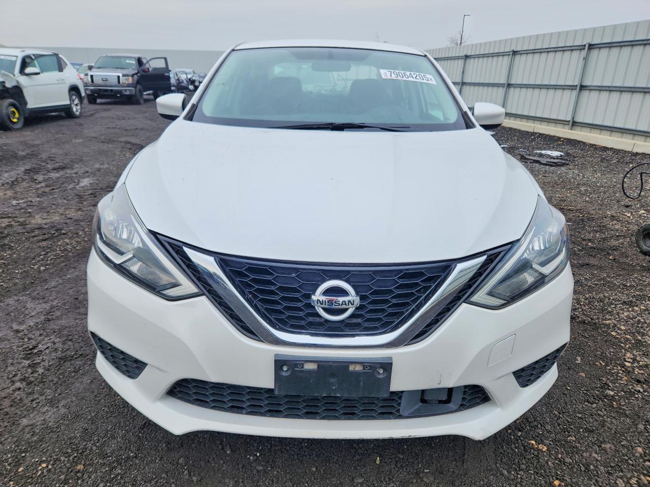 2018 Nissan Sentra Sv - Фото 5