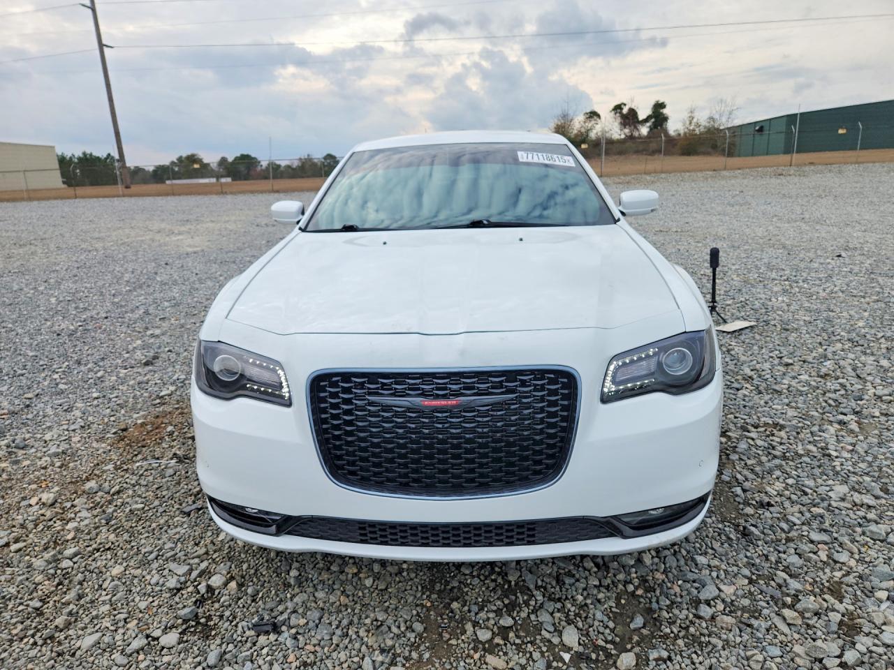 2021 Chrysler 300 S - Image 5