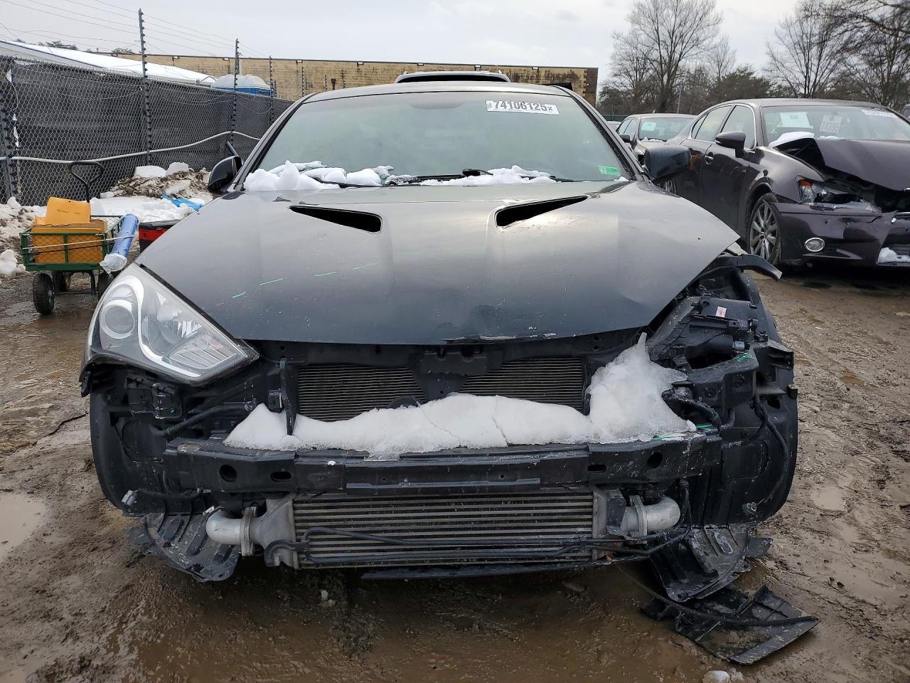 2014 Hyundai Genesis Coupe 2.0T - Фото 5