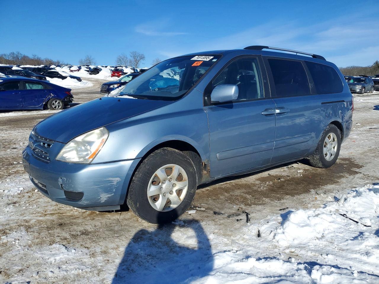 2010 Kia Sedona Lx