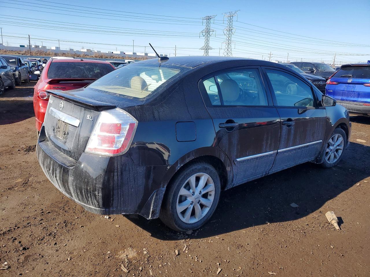 2011 Nissan Sentra 2.0 - Фото 3