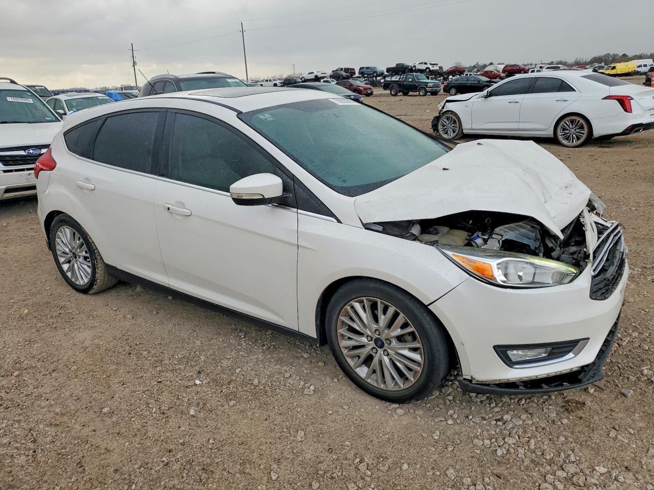 2015 Ford Focus Titanium - Фото 4