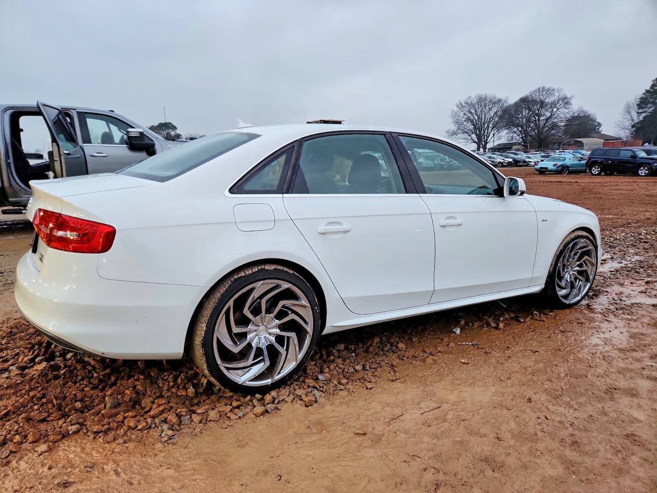 2015 Audi A4 Premium - Фото 3