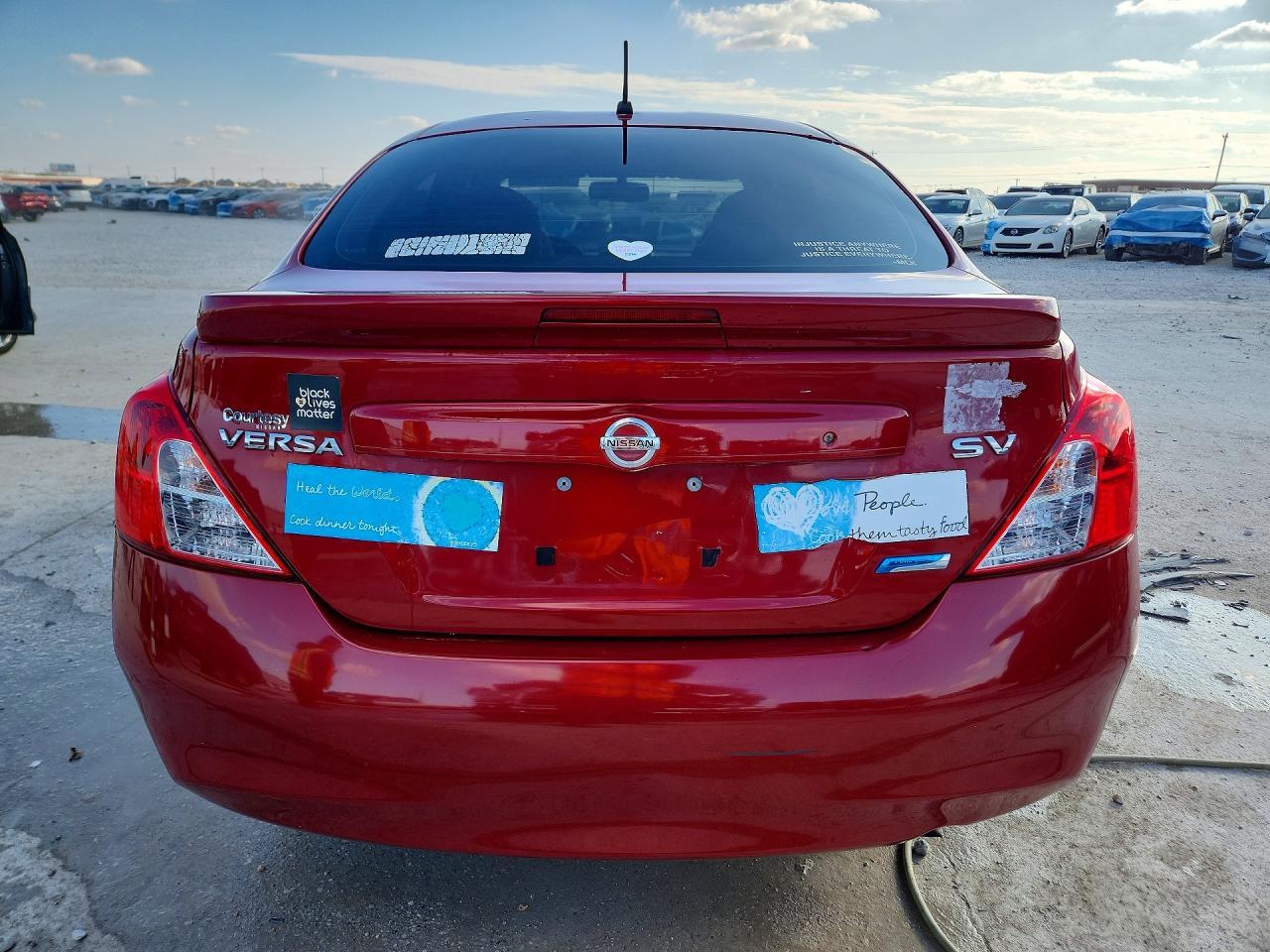 2013 Nissan Versa 1.6 S - Фото 6
