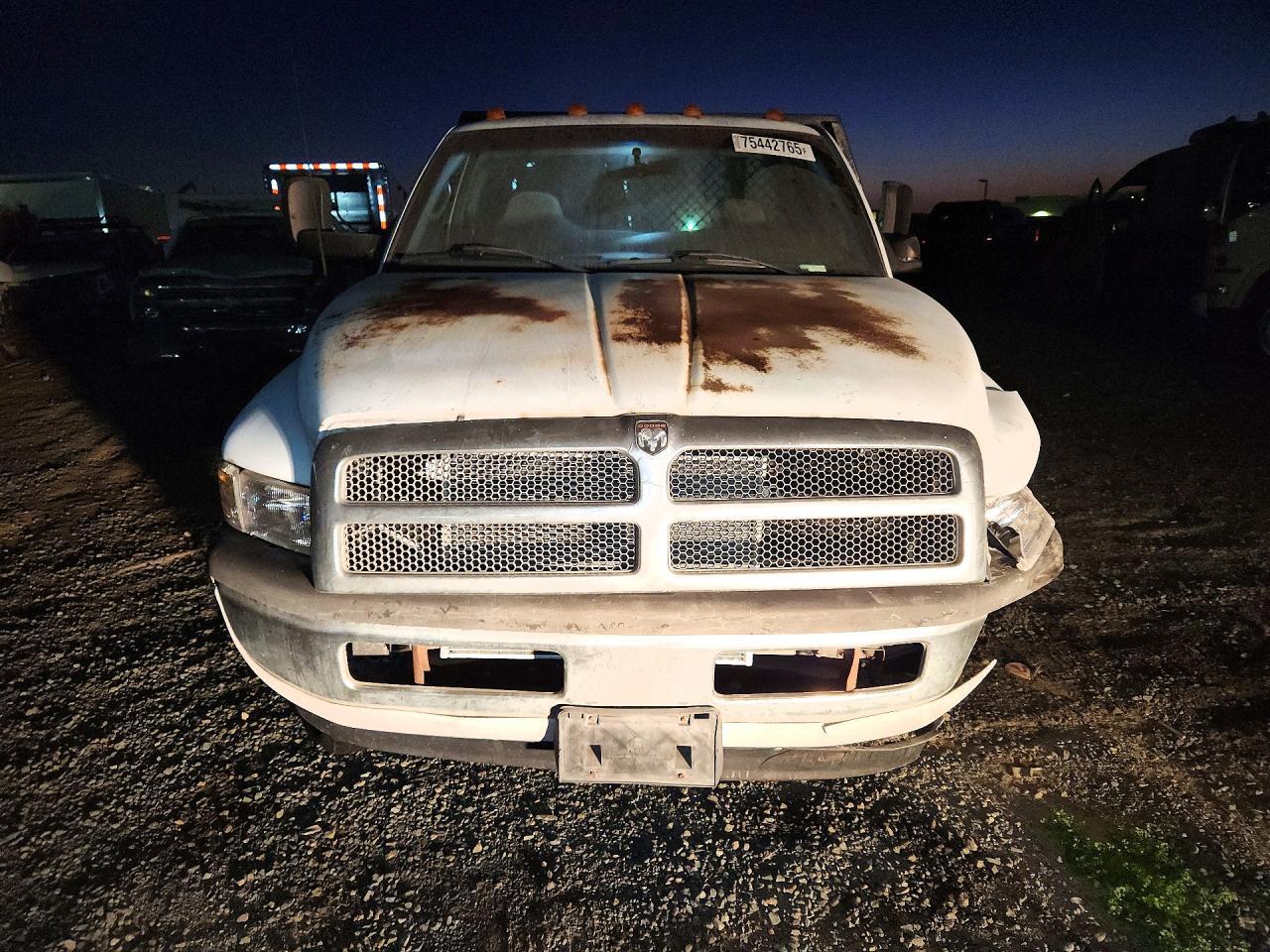 1998 Dodge Ram 3500 - Фото 5