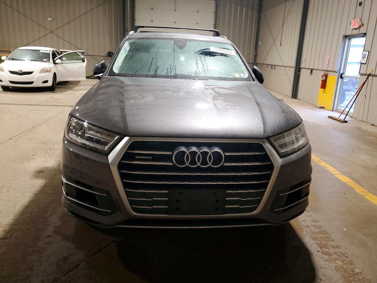 2018 Audi Q7 Premium Plus - Фото 5