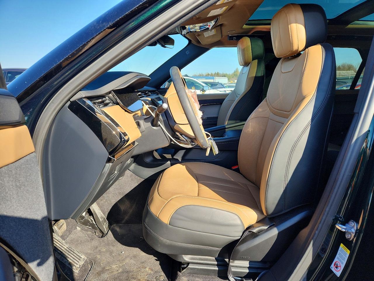 2025 Land Rover Range Rover Sport Dynamic Se - Image 7