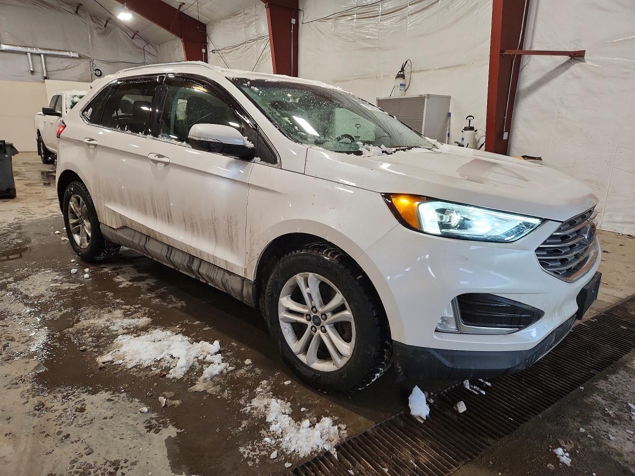 2019 Ford Edge Sel - Фото 4