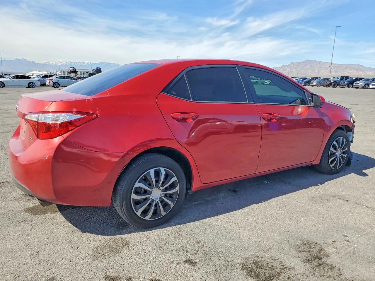 2015 Toyota Corolla L - Фото 3