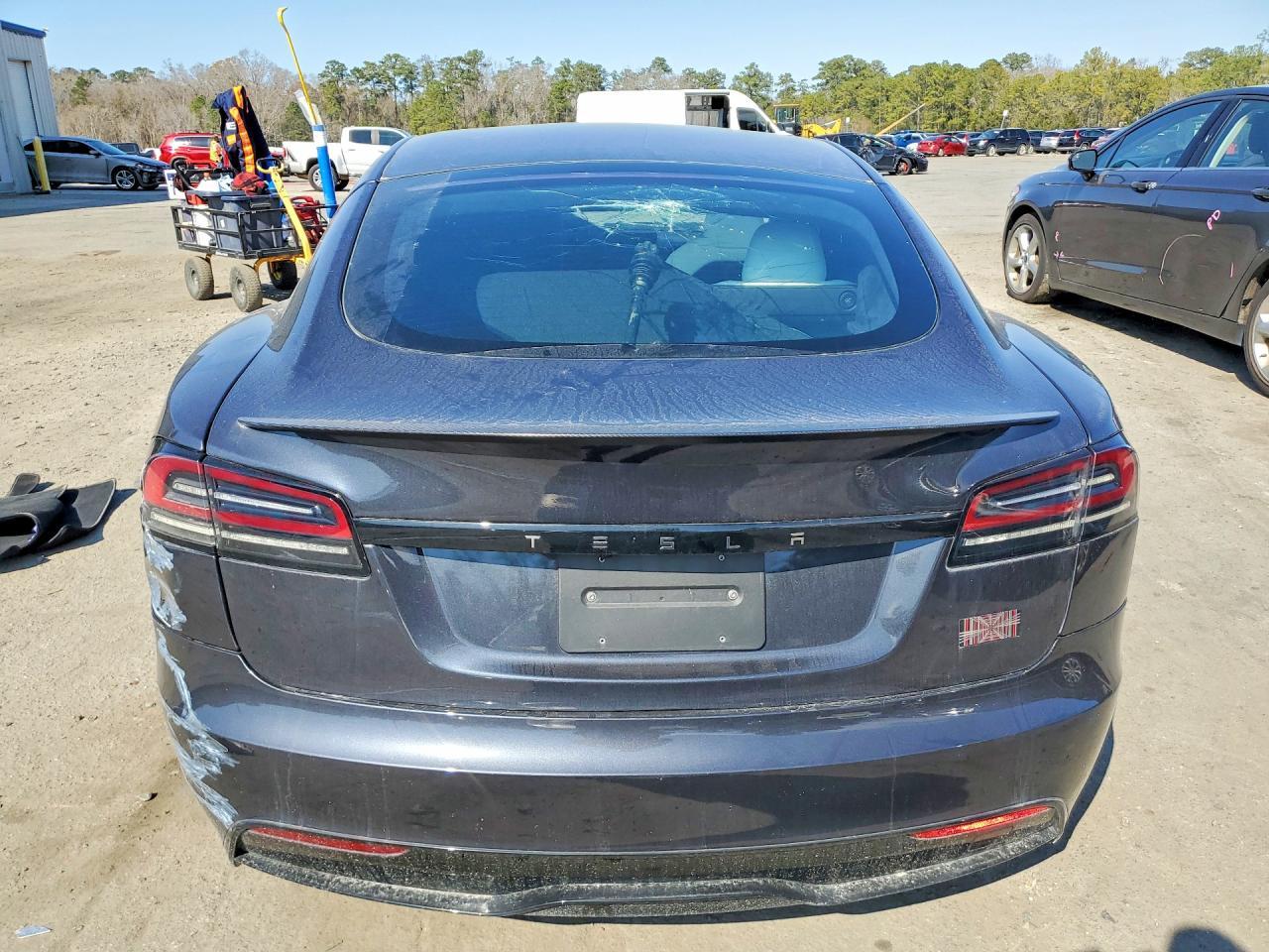 2023 Tesla Model S - Image 6