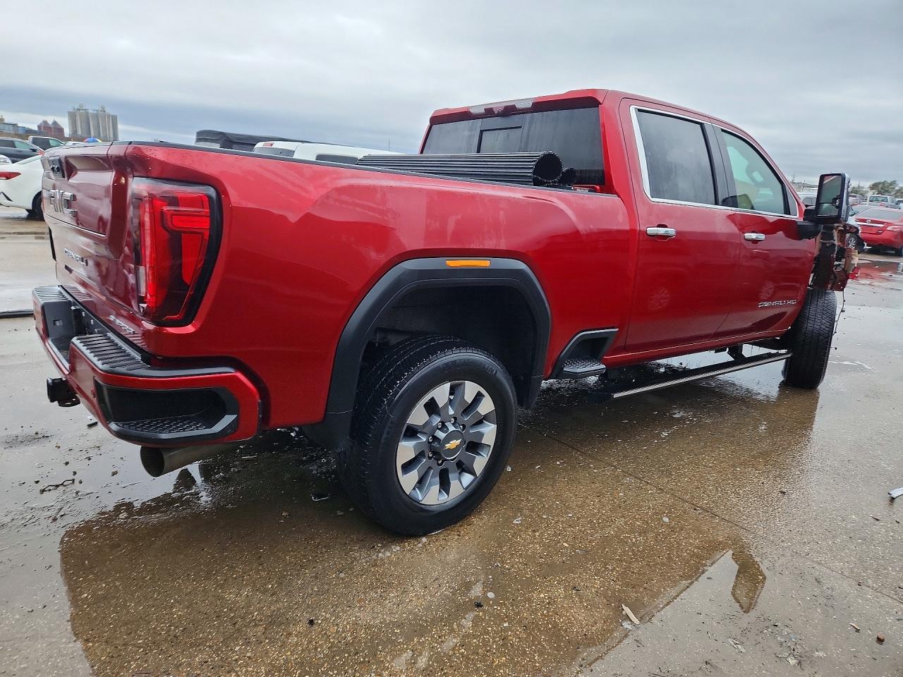 2022 GMC Sierra K2500 Denali - Image 3
