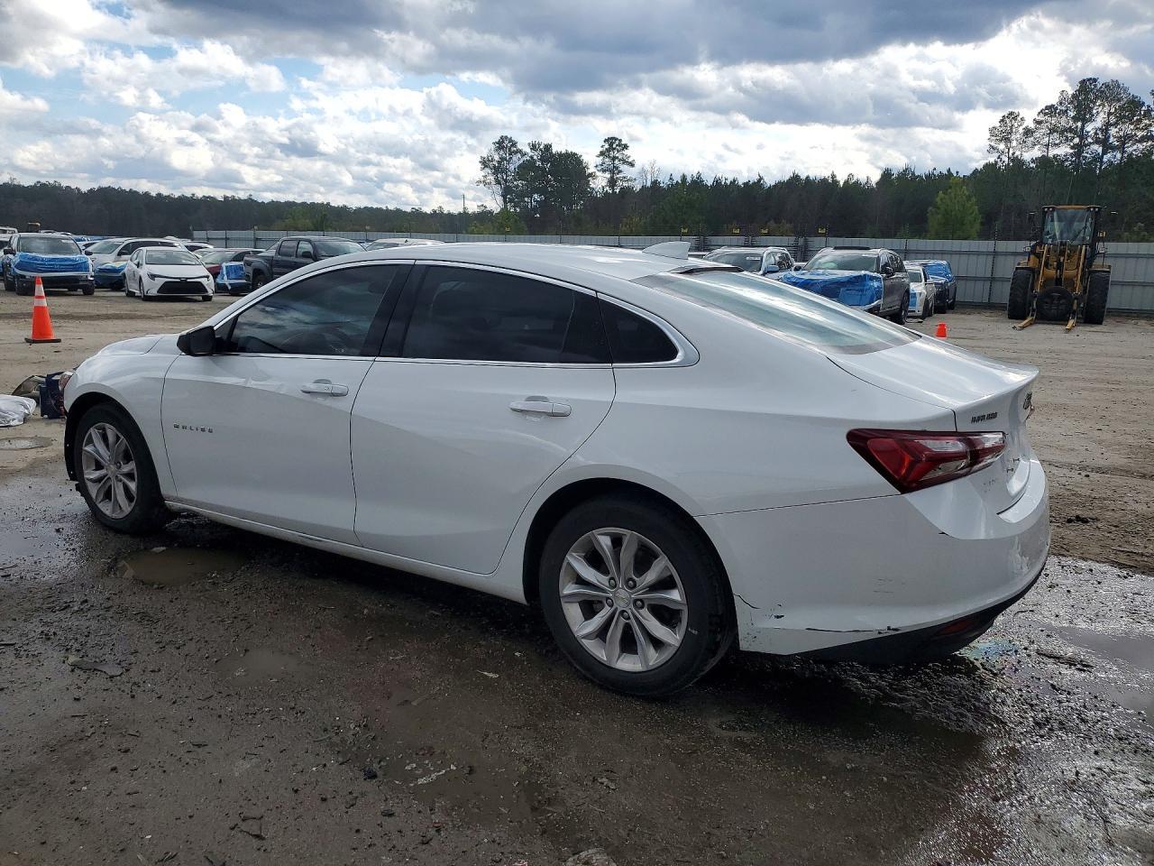2021 Chevrolet Malibu Lt - Фото 2