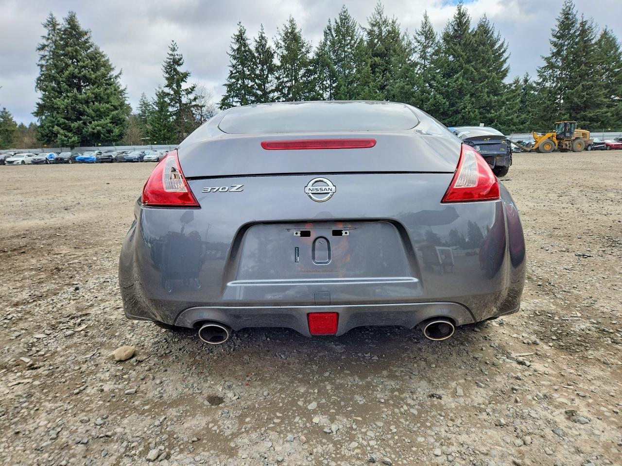 2016 Nissan 370Z Base - Фото 6