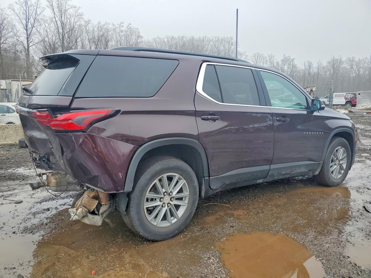 2023 Chevrolet Traverse Lt - Фото 3