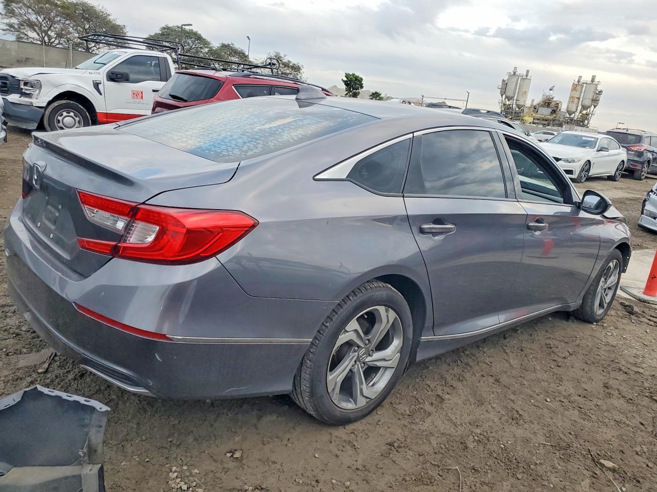2020 Honda Accord Ex - Фото 3