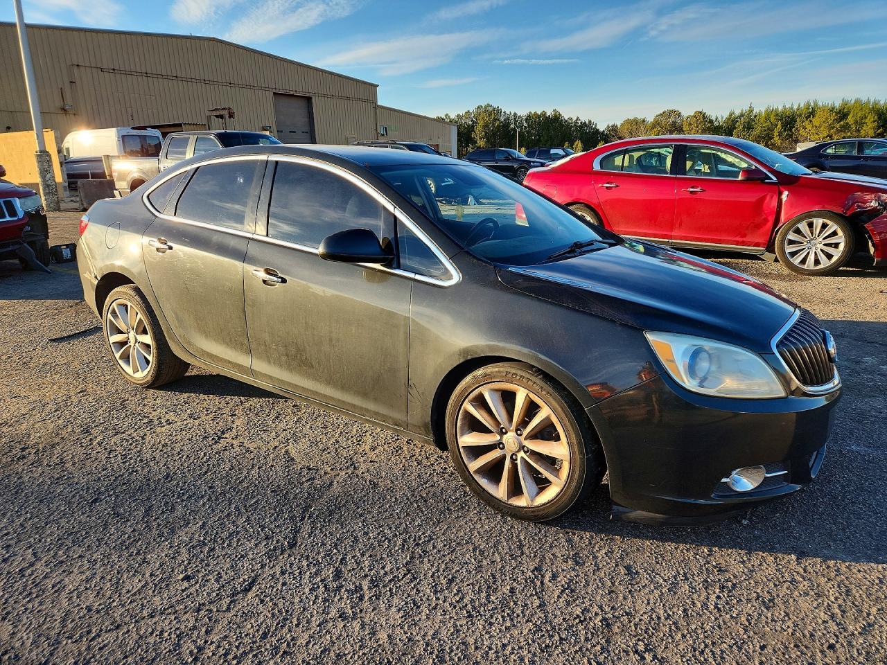 2014 Buick Verano - Image 4