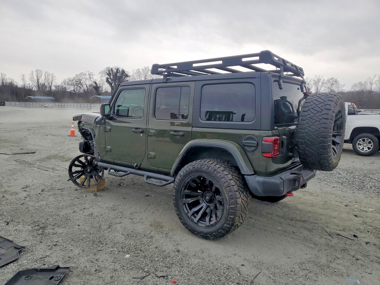 2020 Jeep Wrangler Unlimited Rubicon - Image 2