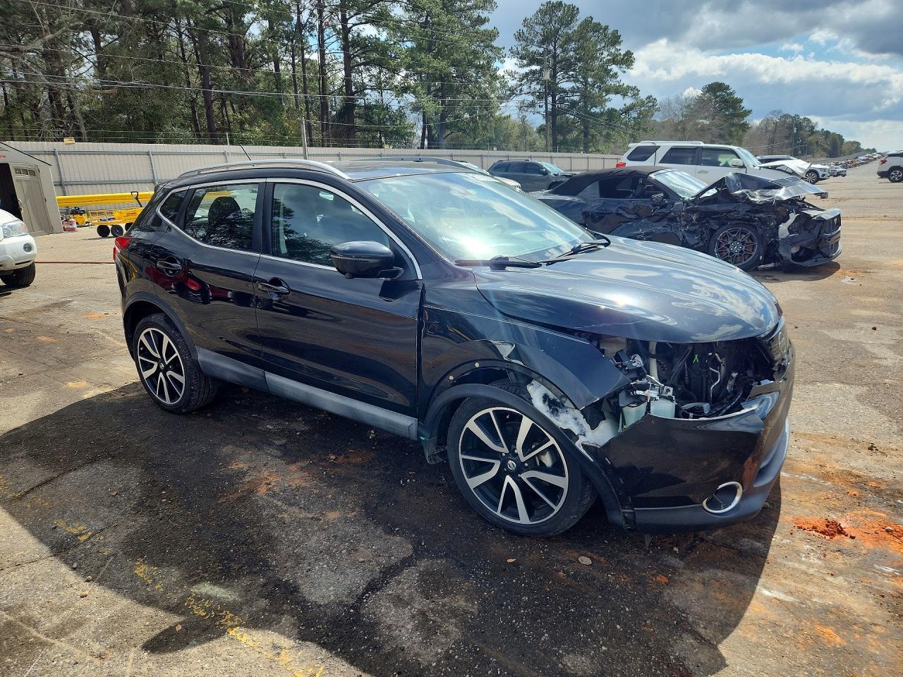 2017 Nissan Rogue Sport S - Фото 4