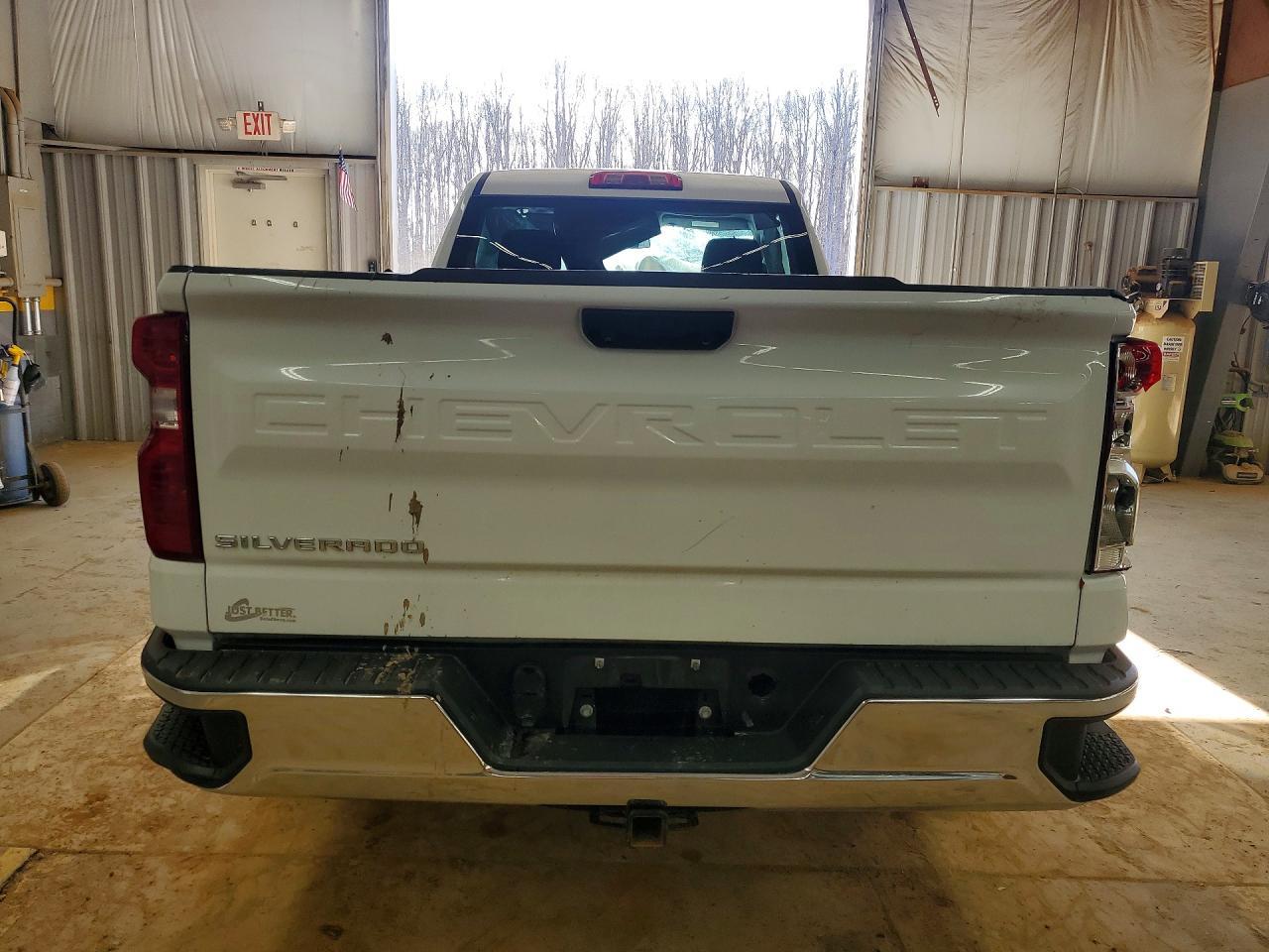 2023 Chevrolet Silverado C1500 - Image 6