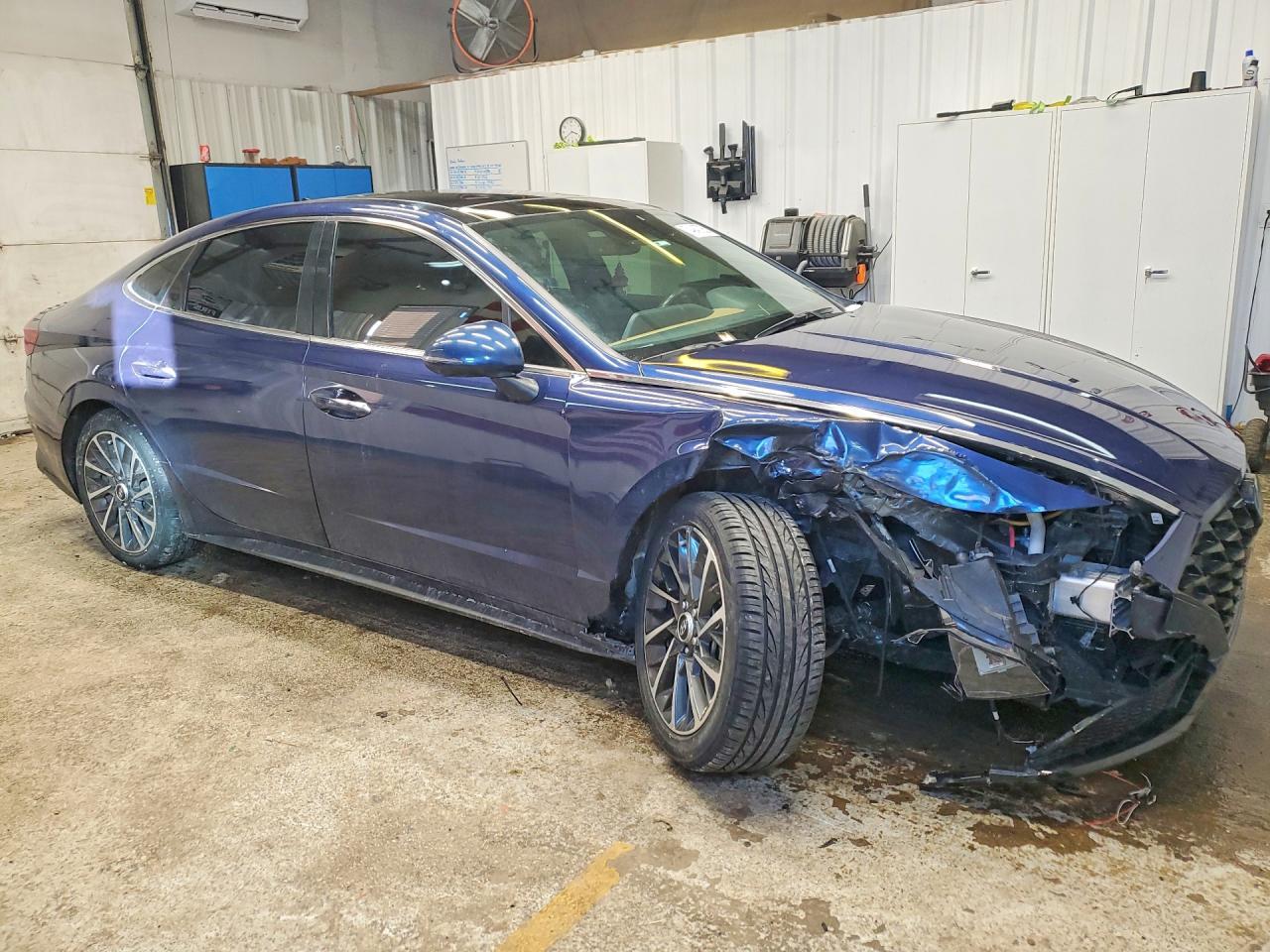 2020 Hyundai Sonata Limited - Image 4