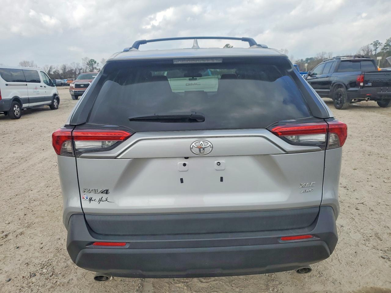 2022 Toyota Rav4 Xle - Фото 6