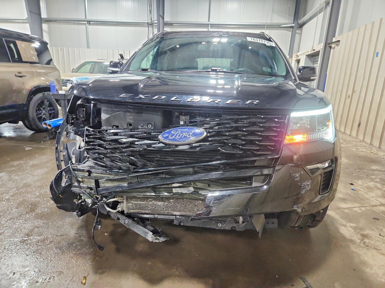 2019 Ford Explorer Sport - Фото 5