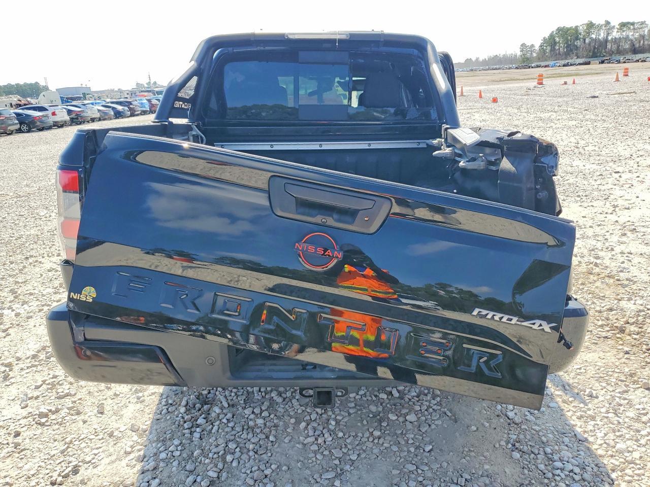 2023 Nissan Frontier Pro-4X - Фото 6