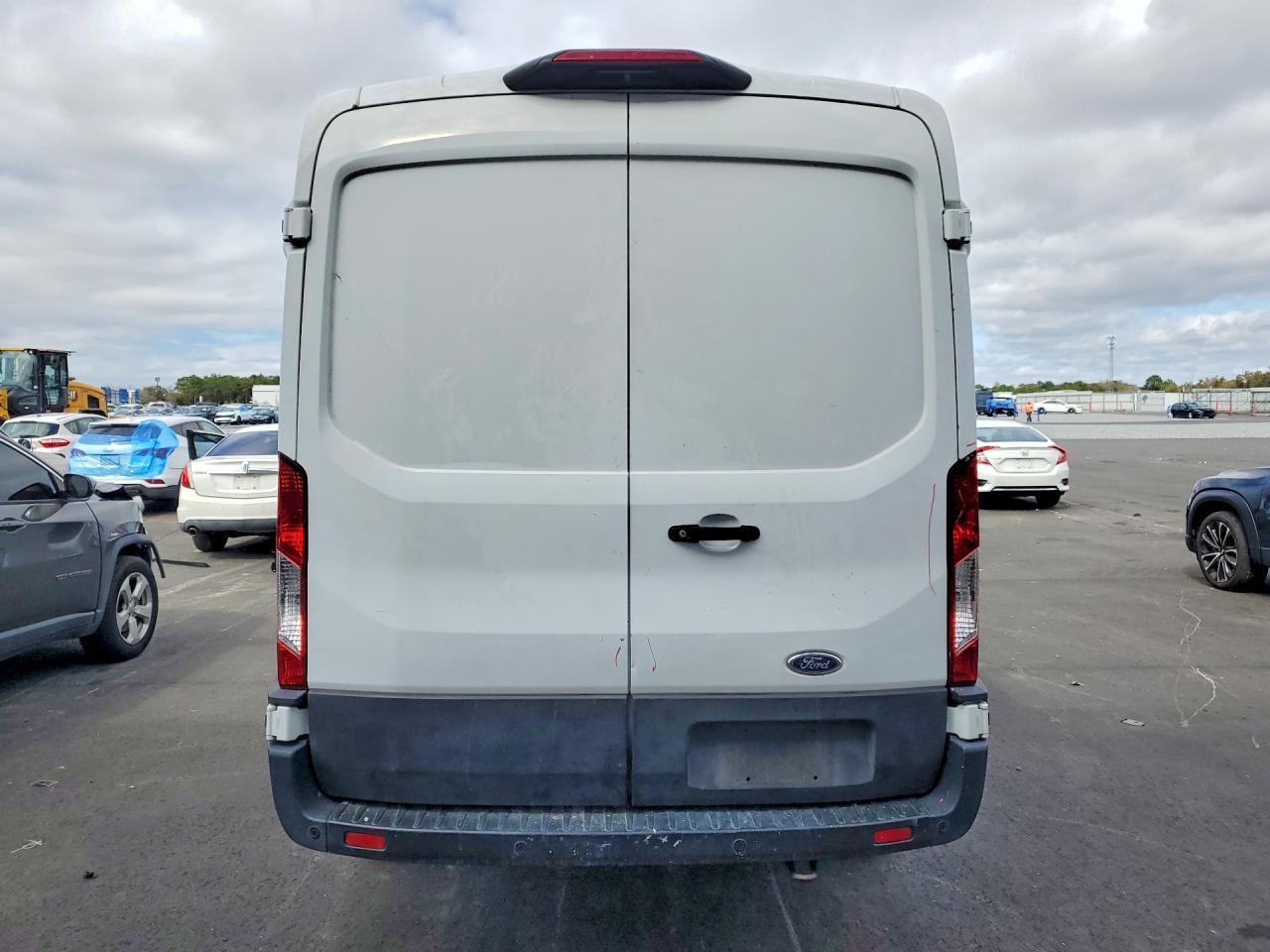2021 Ford Transit 250 Utility / Service Van - Image 6