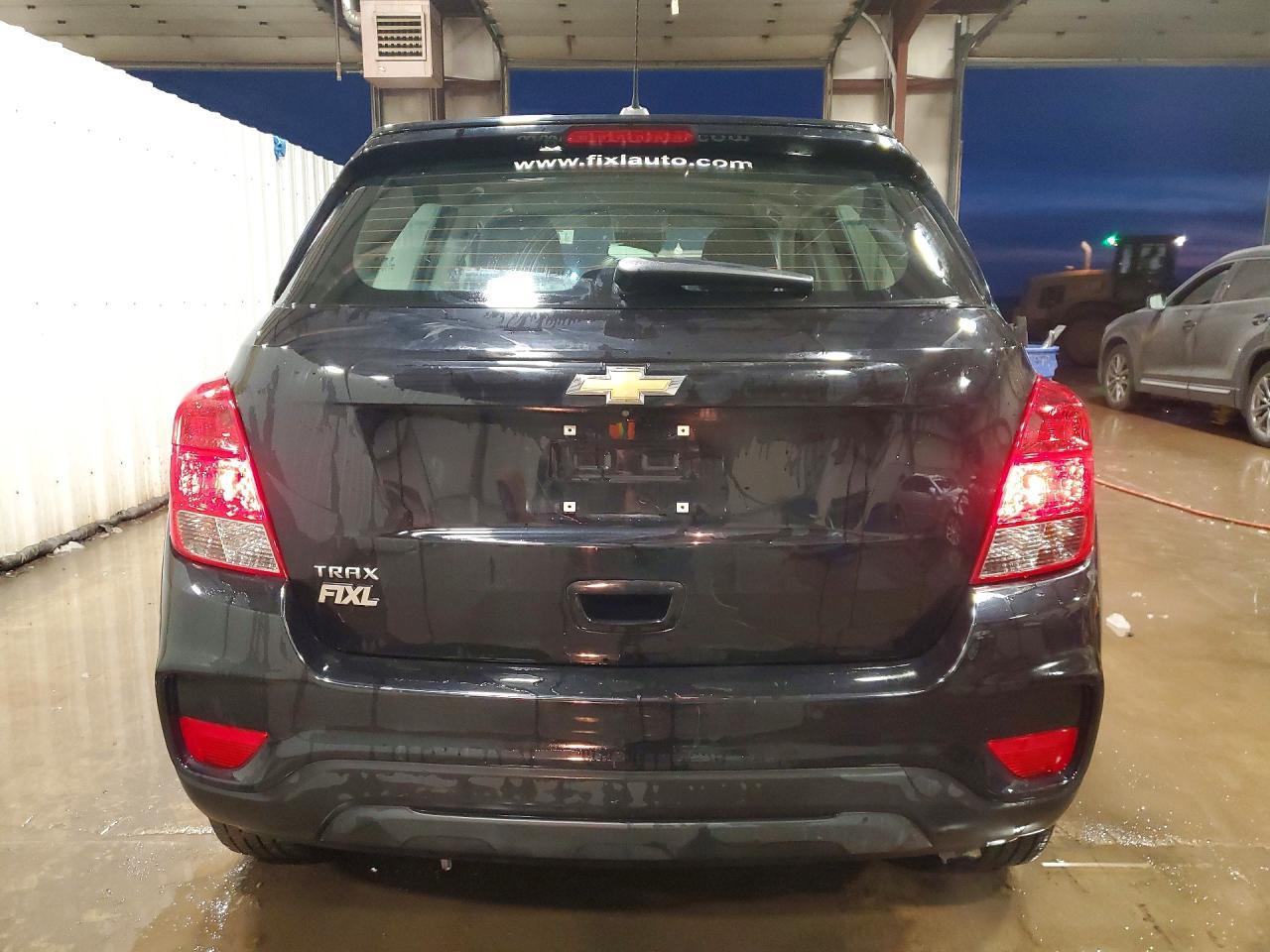 2020 Chevrolet Trax Ls - Image 6