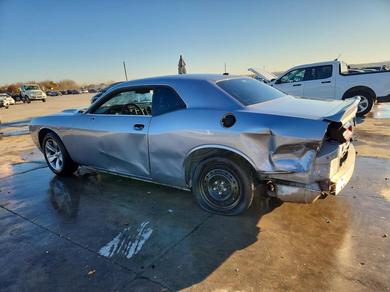 2018 Dodge Challenger Sxt - Фото 2