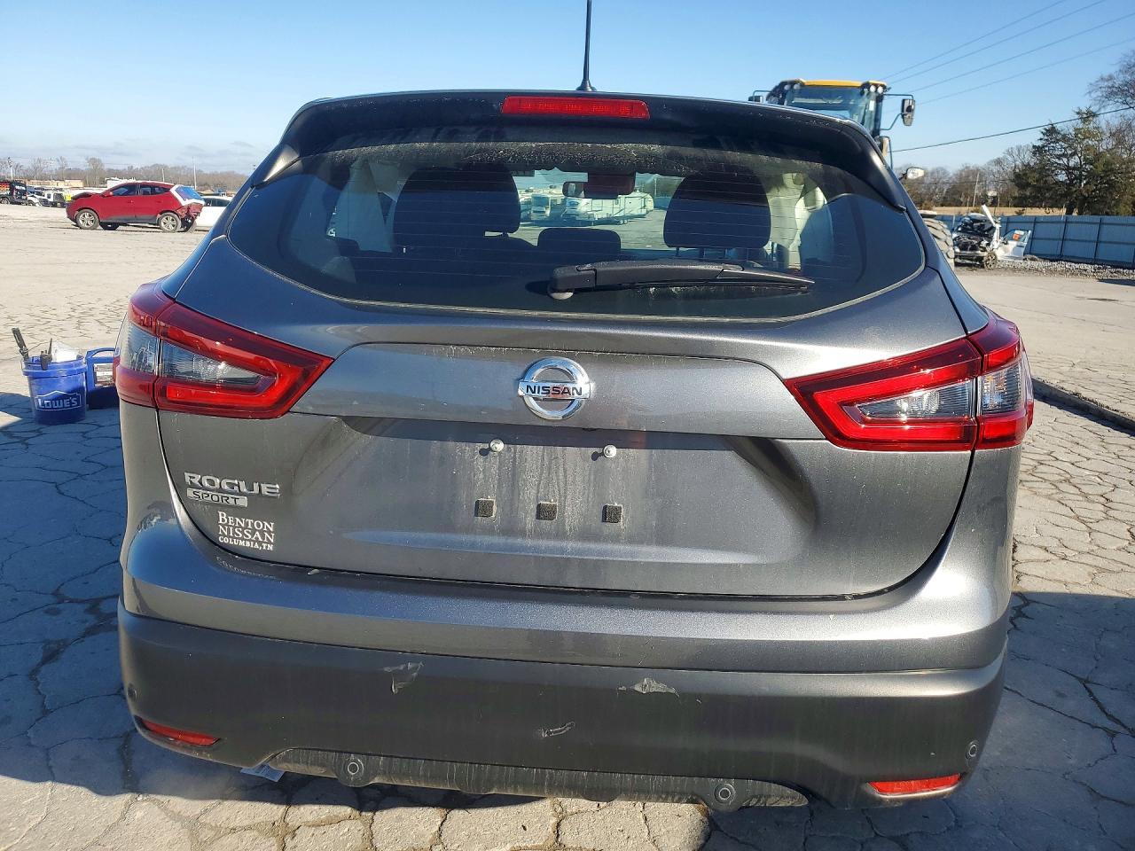 2021 Nissan Rogue Sport S - Фото 6