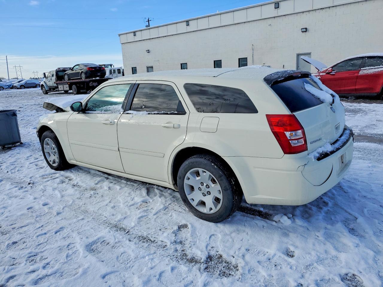2006 Dodge Magnum Se - Image 2