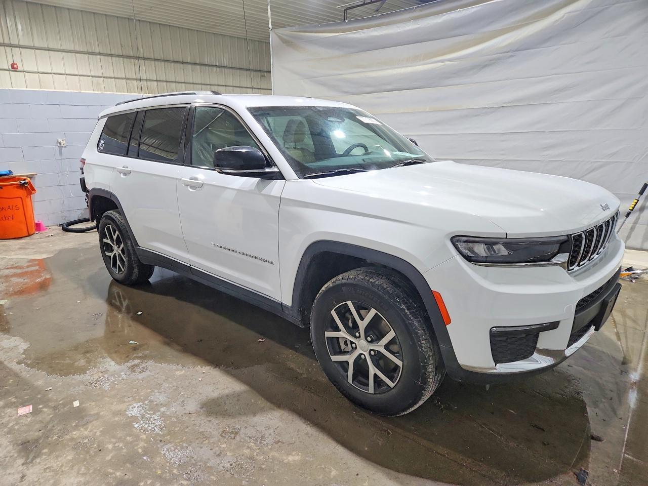 2024 Jeep Grand Cherokee L Limited - Image 4