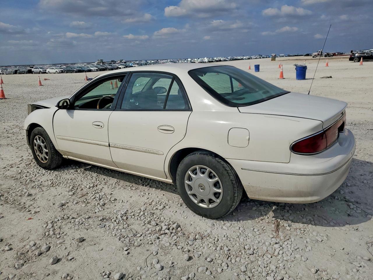 2003 Buick Century - Image 2