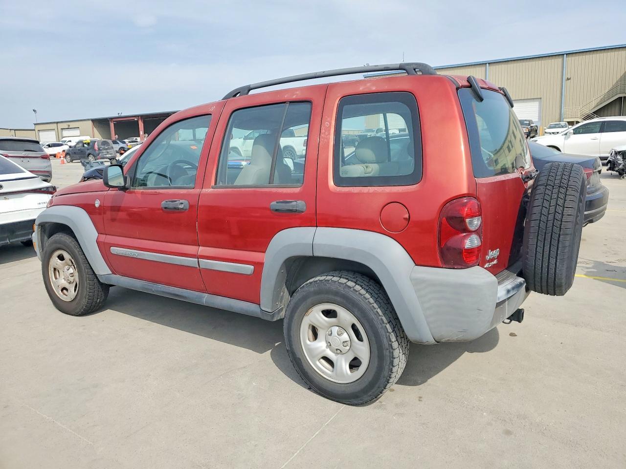 2006 Jeep Liberty Sport - Фото 2