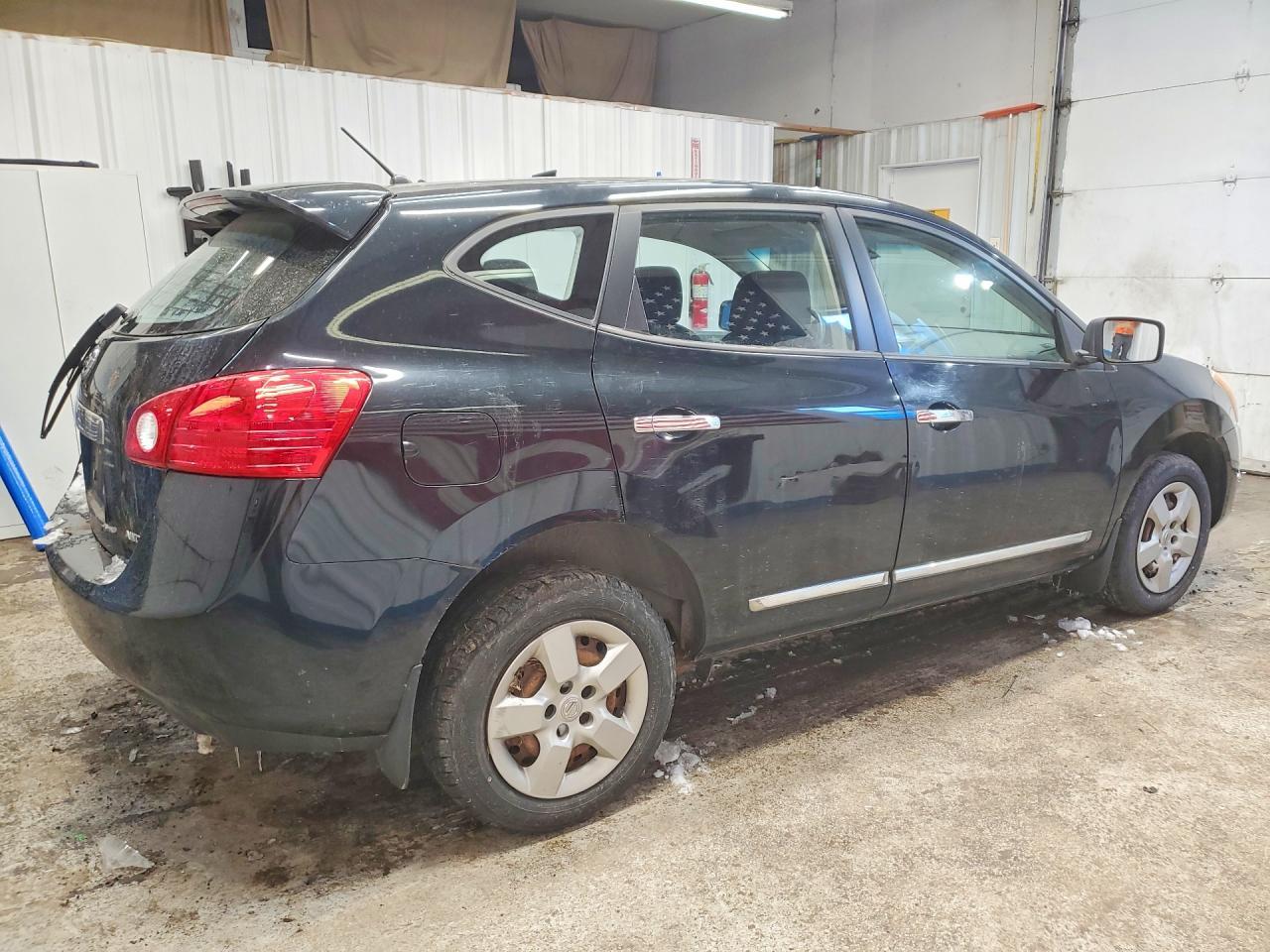2013 Nissan Rogue Spor - Фото 3