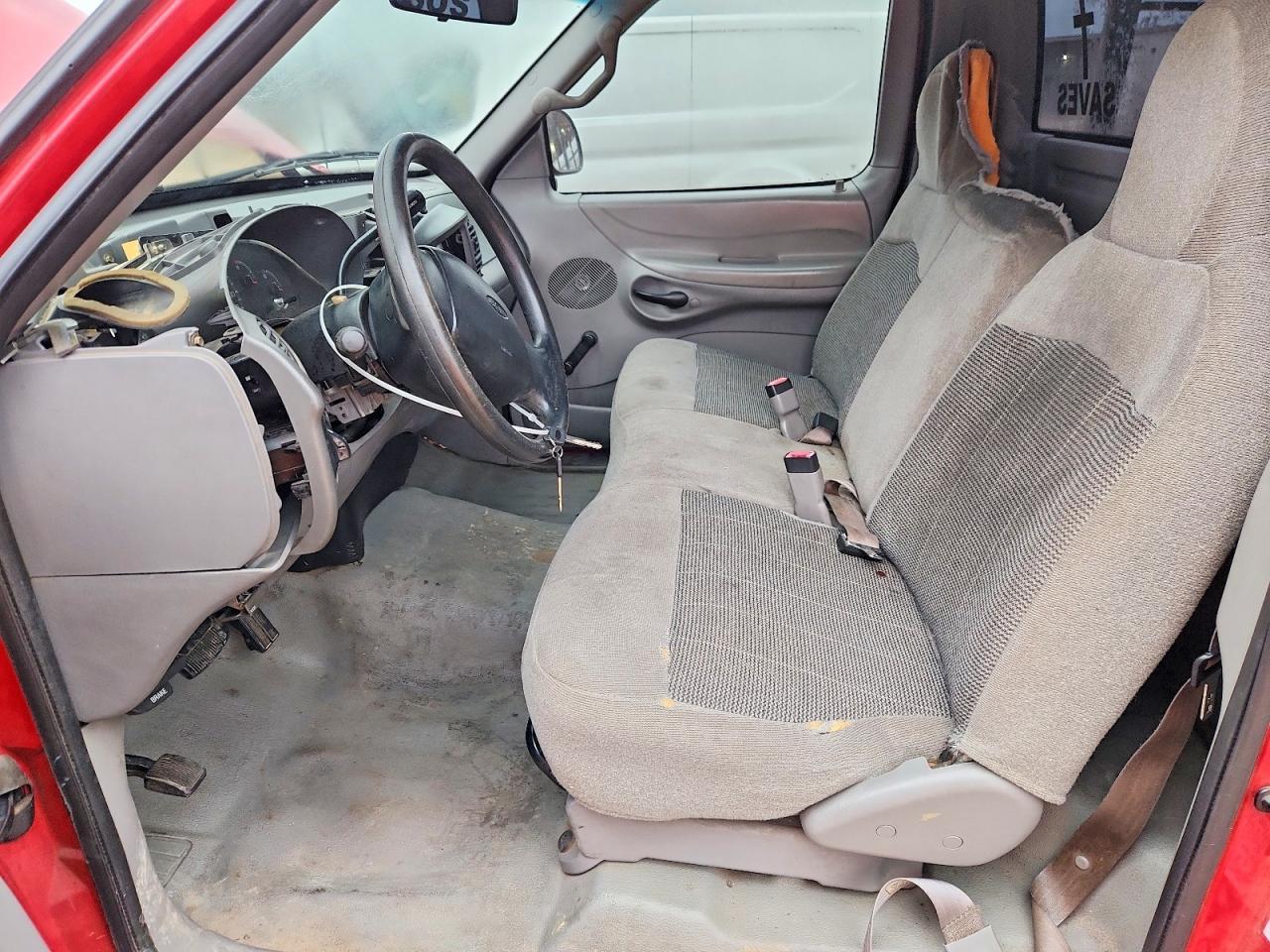 1997 Ford F150 - Фото 7