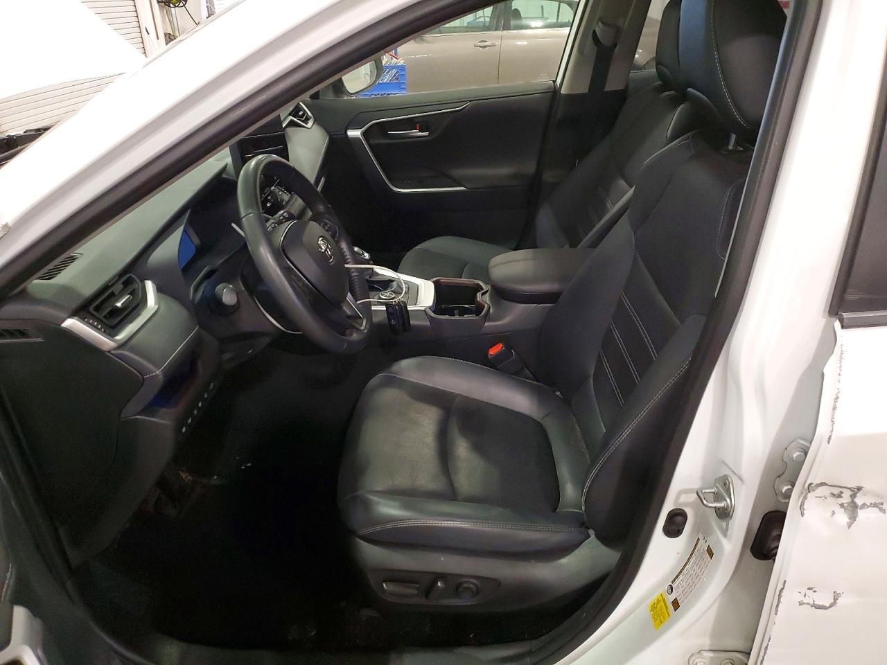 2024 Toyota Rav4 Limited - Фото 7
