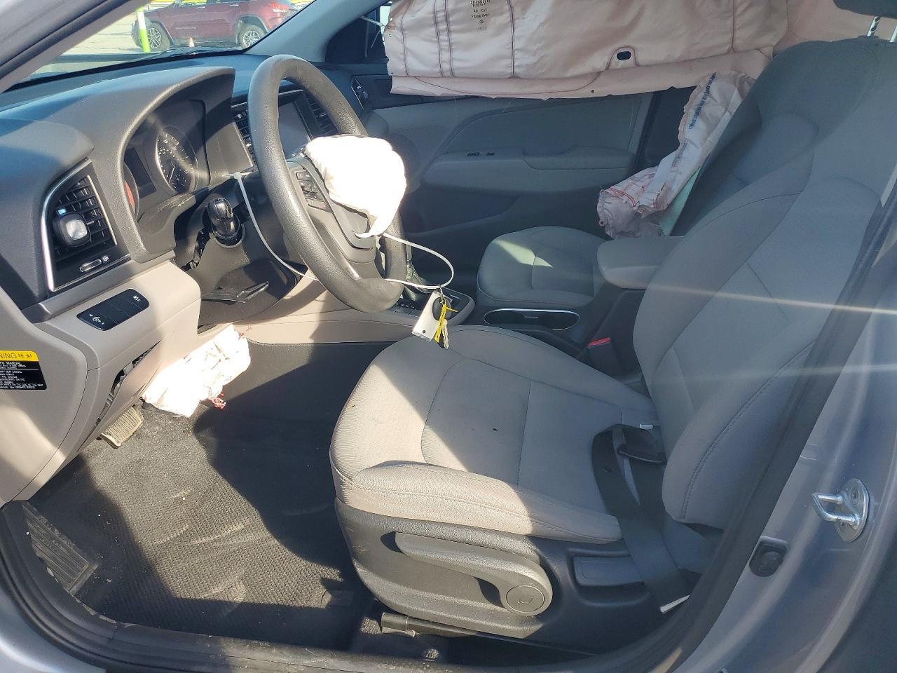 2017 Hyundai Elantra Se - Image 7