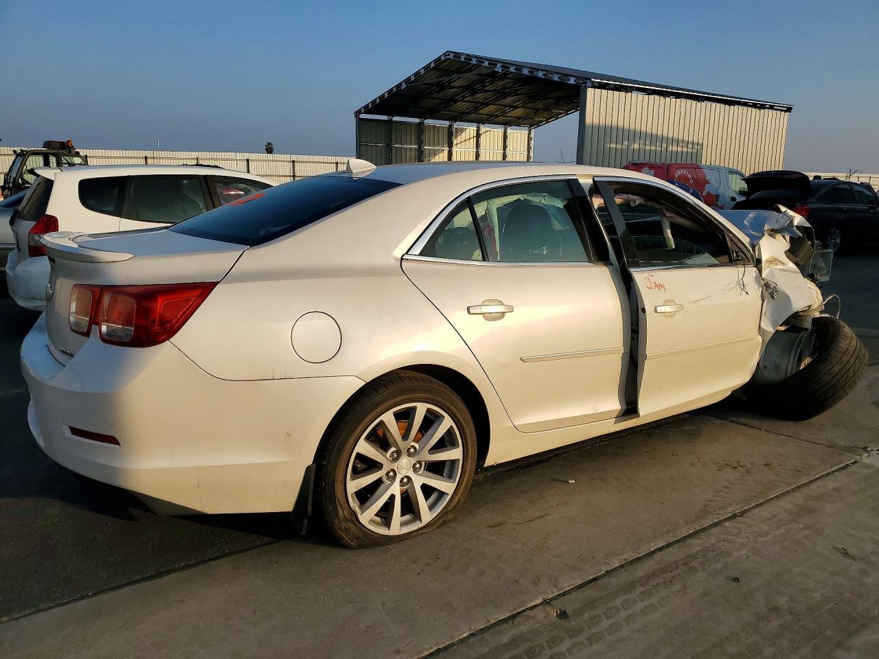 2013 Chevrolet Malibu 2Lt - Фото 3