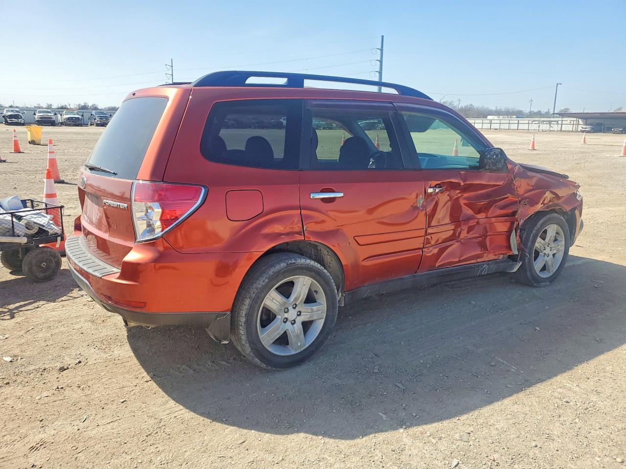 2010 Subaru Forester 2.5X Limited - Фото 3