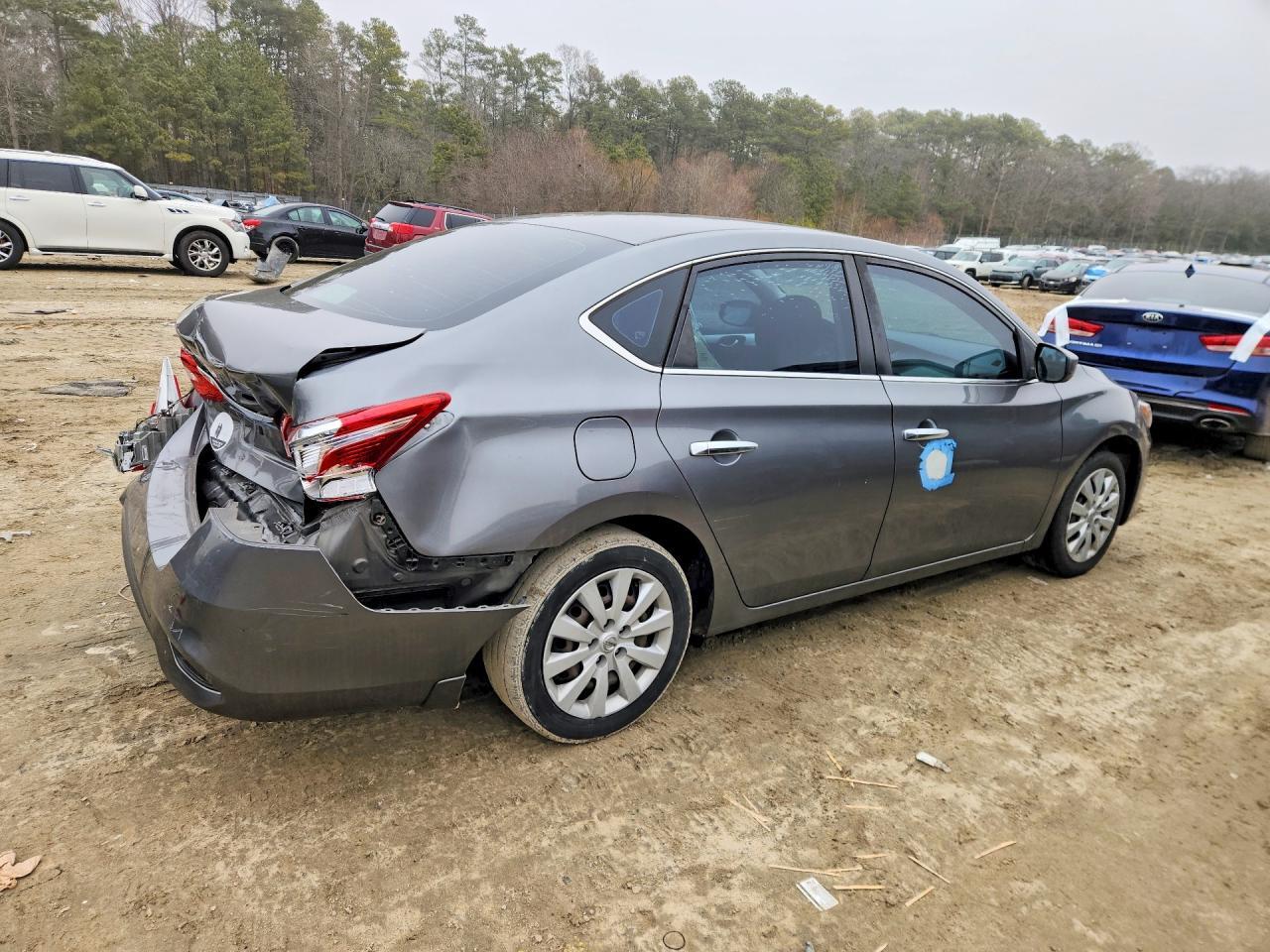 2019 Nissan Sentra S - Image 3